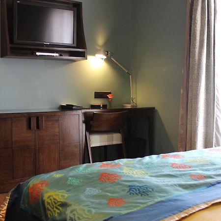 Hotel Justa Mg Road Bangalore Esterno foto