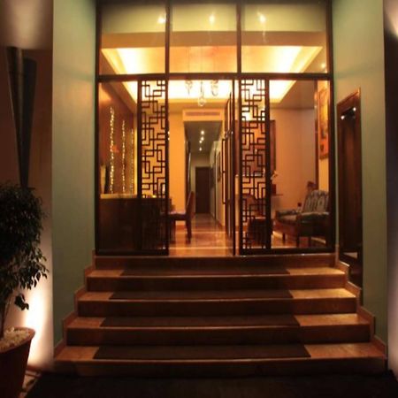 Hotel Justa Mg Road Bangalore Esterno foto