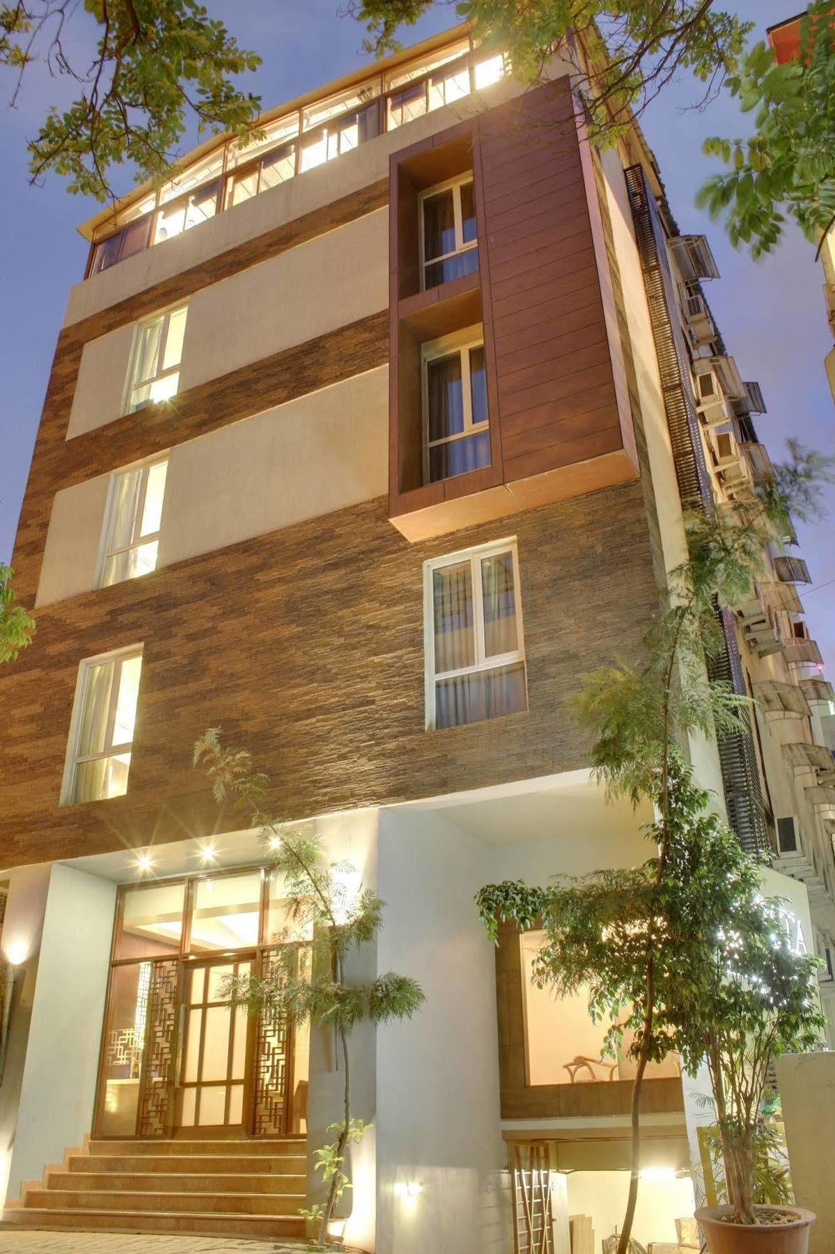 Hotel Justa Mg Road Bangalore Esterno foto